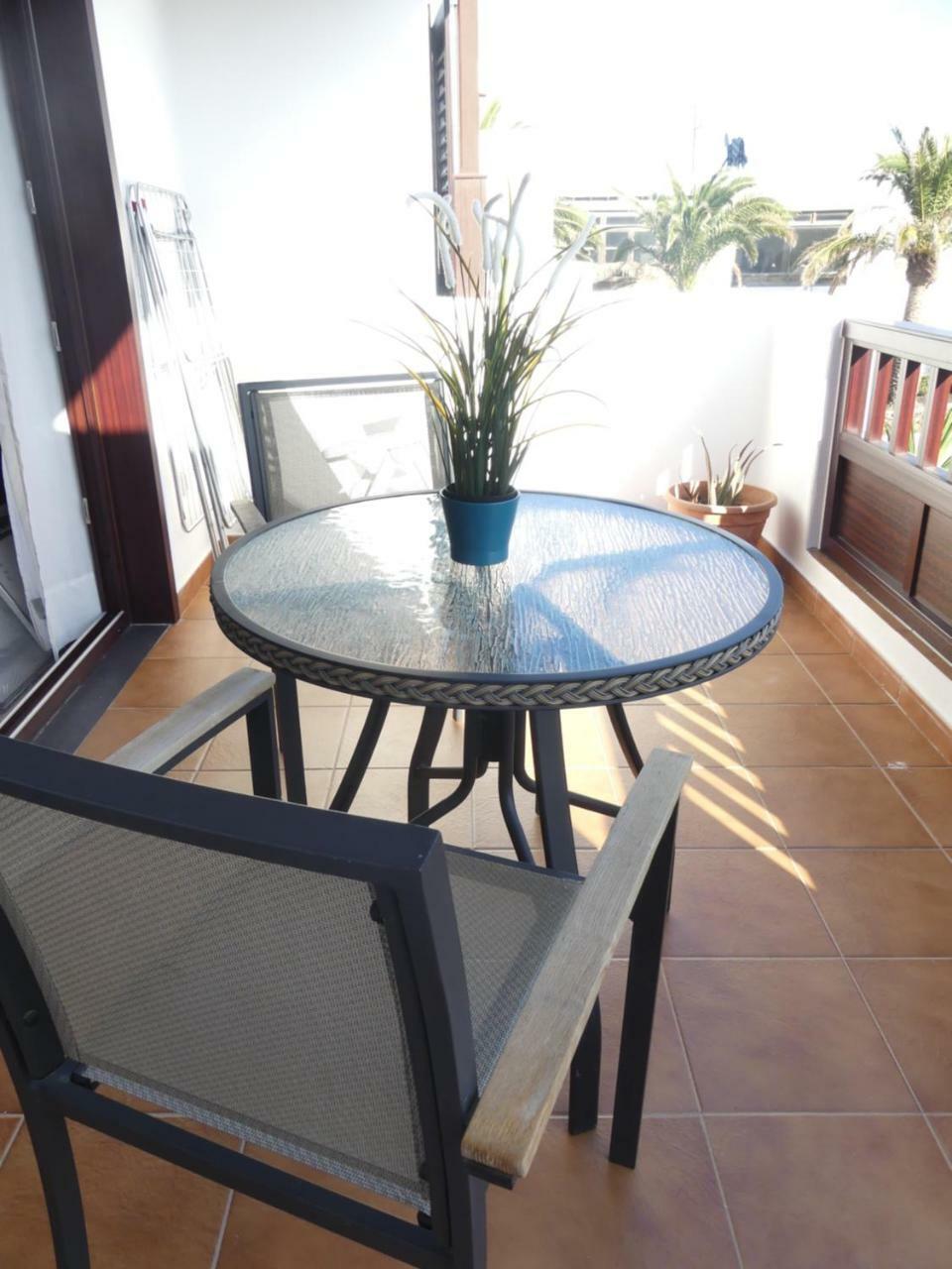 Beachside Jablillo Y Cucharas Costa Teguise Exterior photo