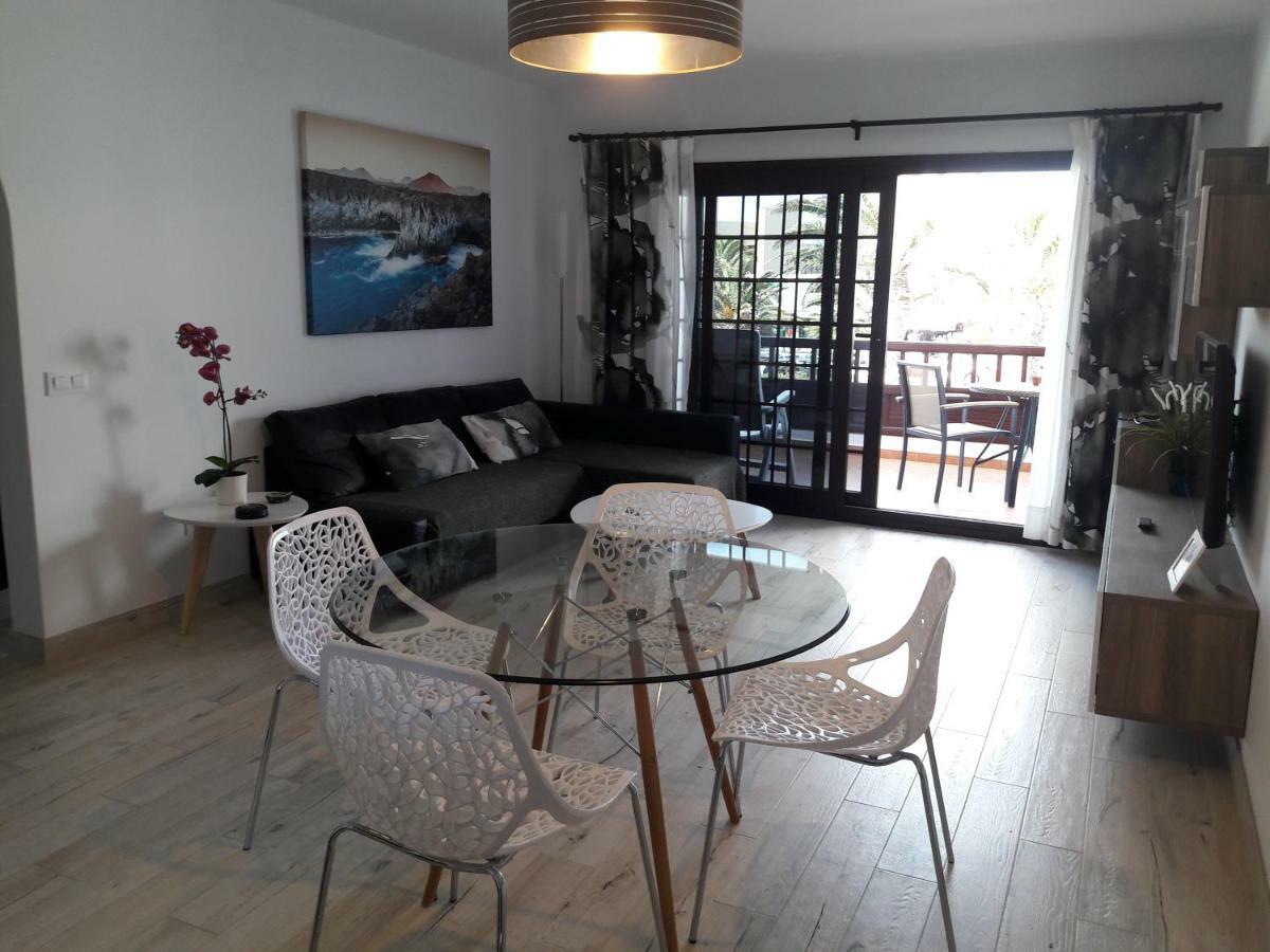 Beachside Jablillo Y Cucharas Costa Teguise Exterior photo